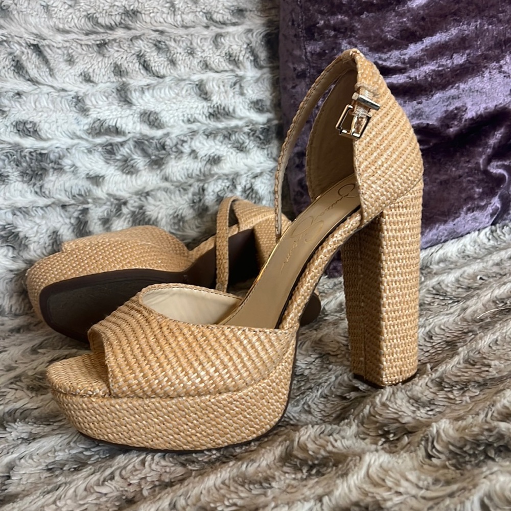 Tan heals